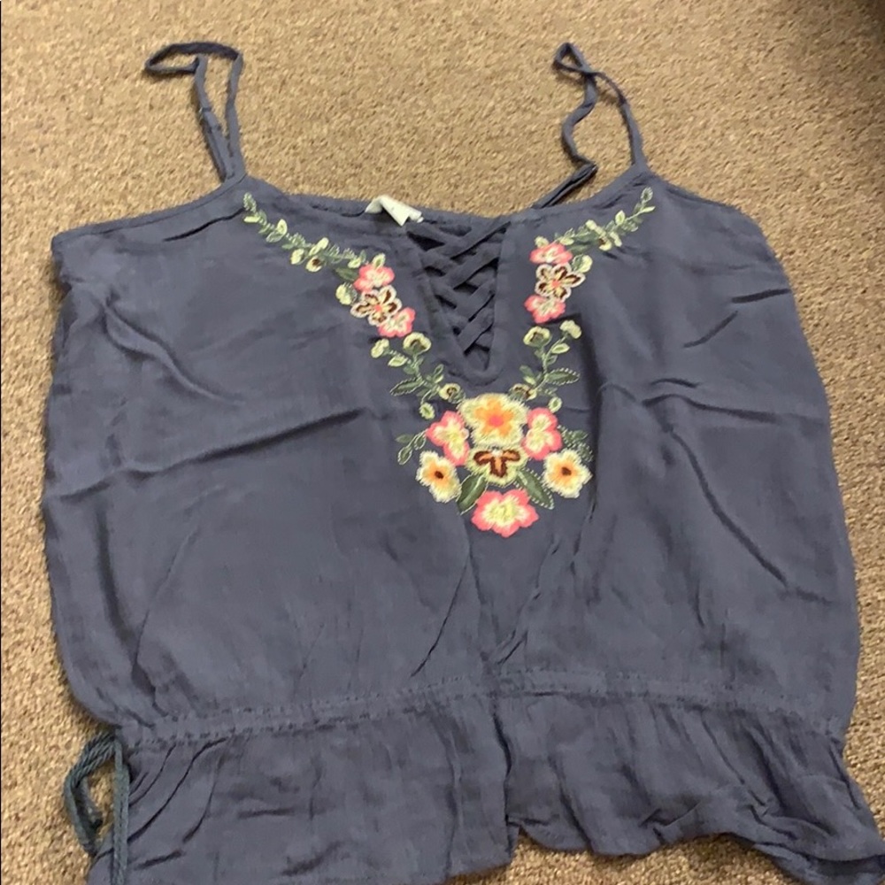 American Eagle top